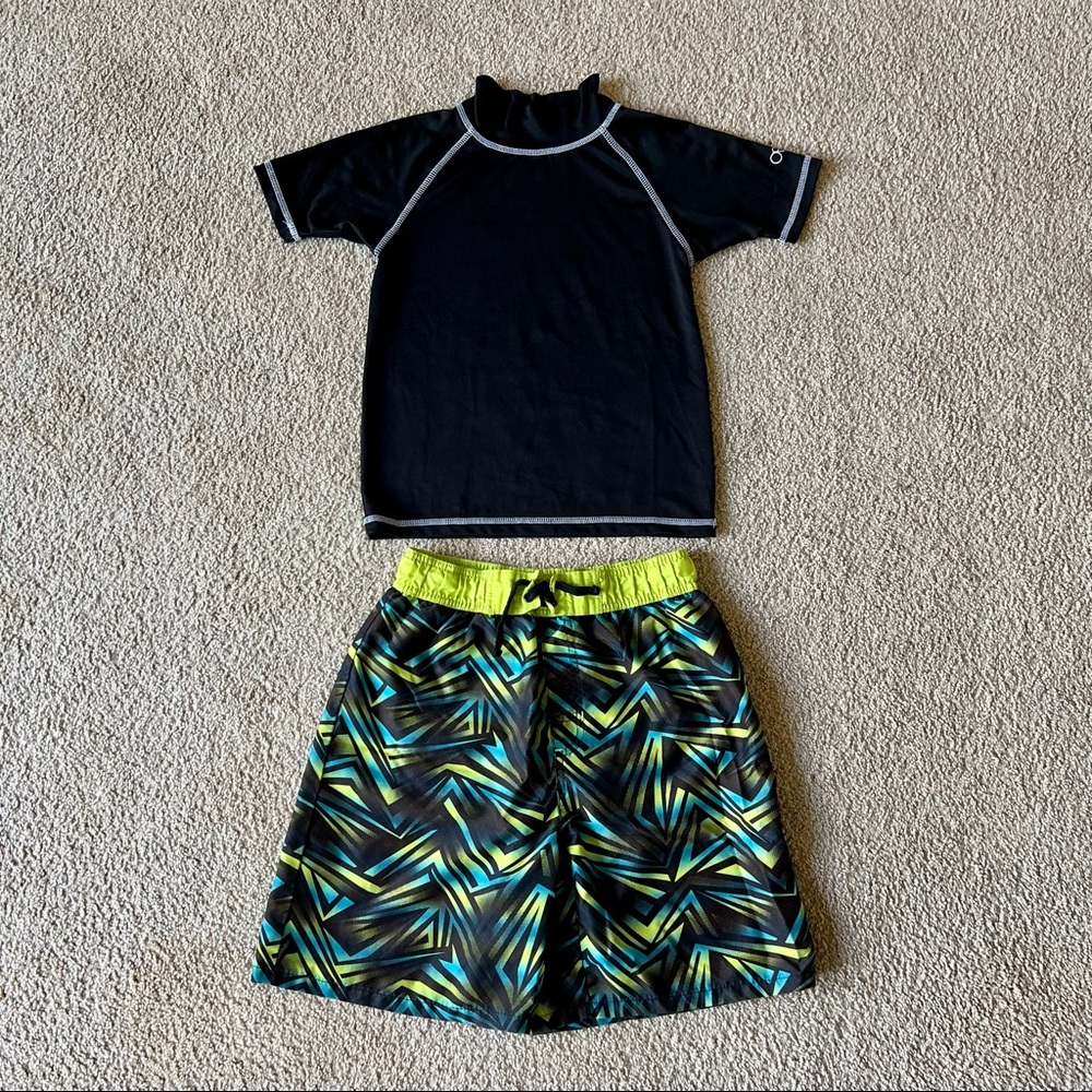 OP Medium 8 Black Rashguard Swim Shirt Top Green Trunks Shorts Lot